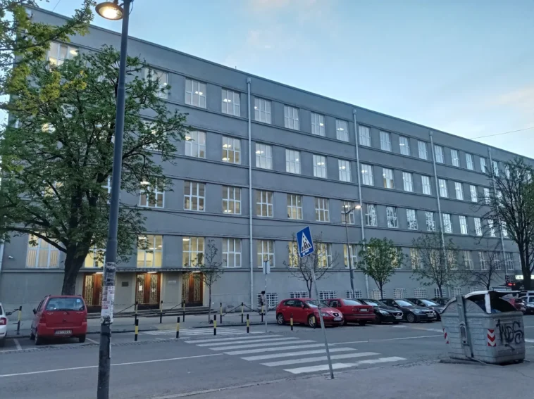 Pete beogradske gimnazij